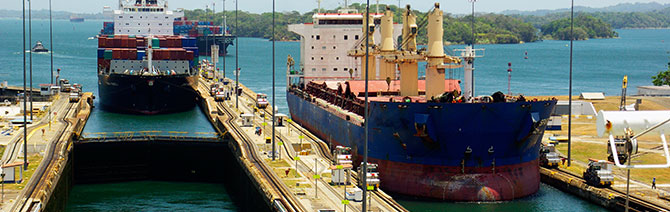 Panama-2 Panama Canal