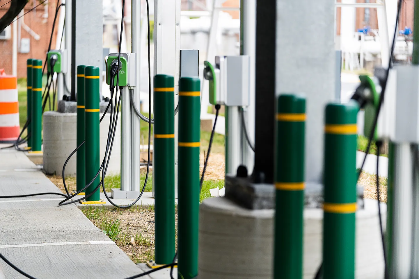 Electric vehicle charging stations help to decarbonize fleets and increase an organization’s sustainability.