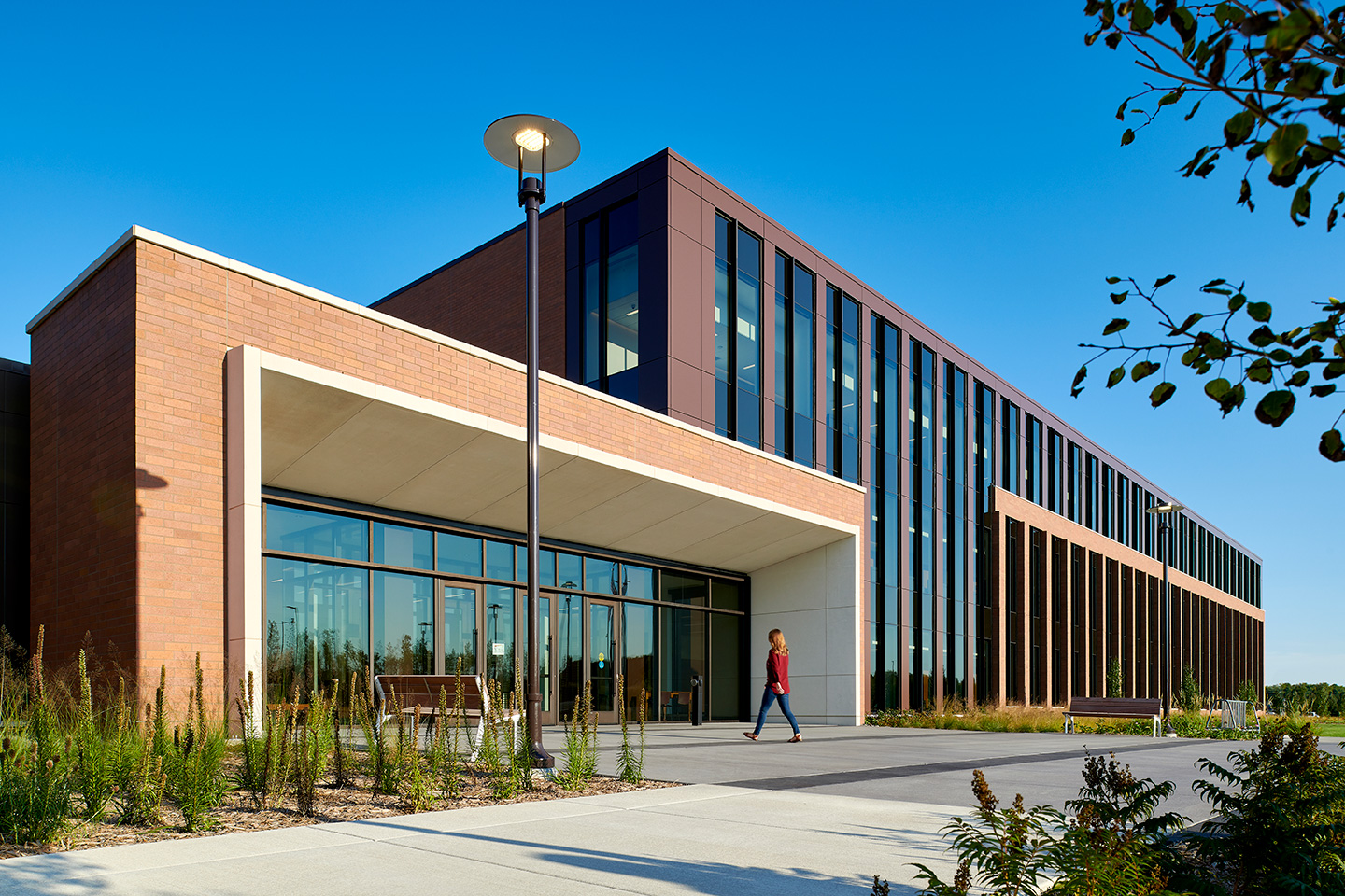 Sherburne County Government Center.  Photo courtesy of Dewberry. Peter Vondelinde, photographer.