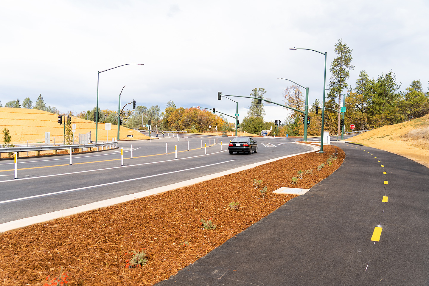 The Western Placerville Interchange project was recognized with a CMAA Project of the Year Award and features a new auxiliary lane, street lighting, and a signalized intersection.  Photo courtesy of Dewberry.