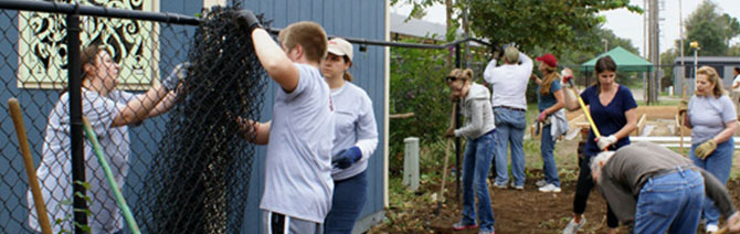 Green-Apple-Service-Day Green-Apple-Service-Day