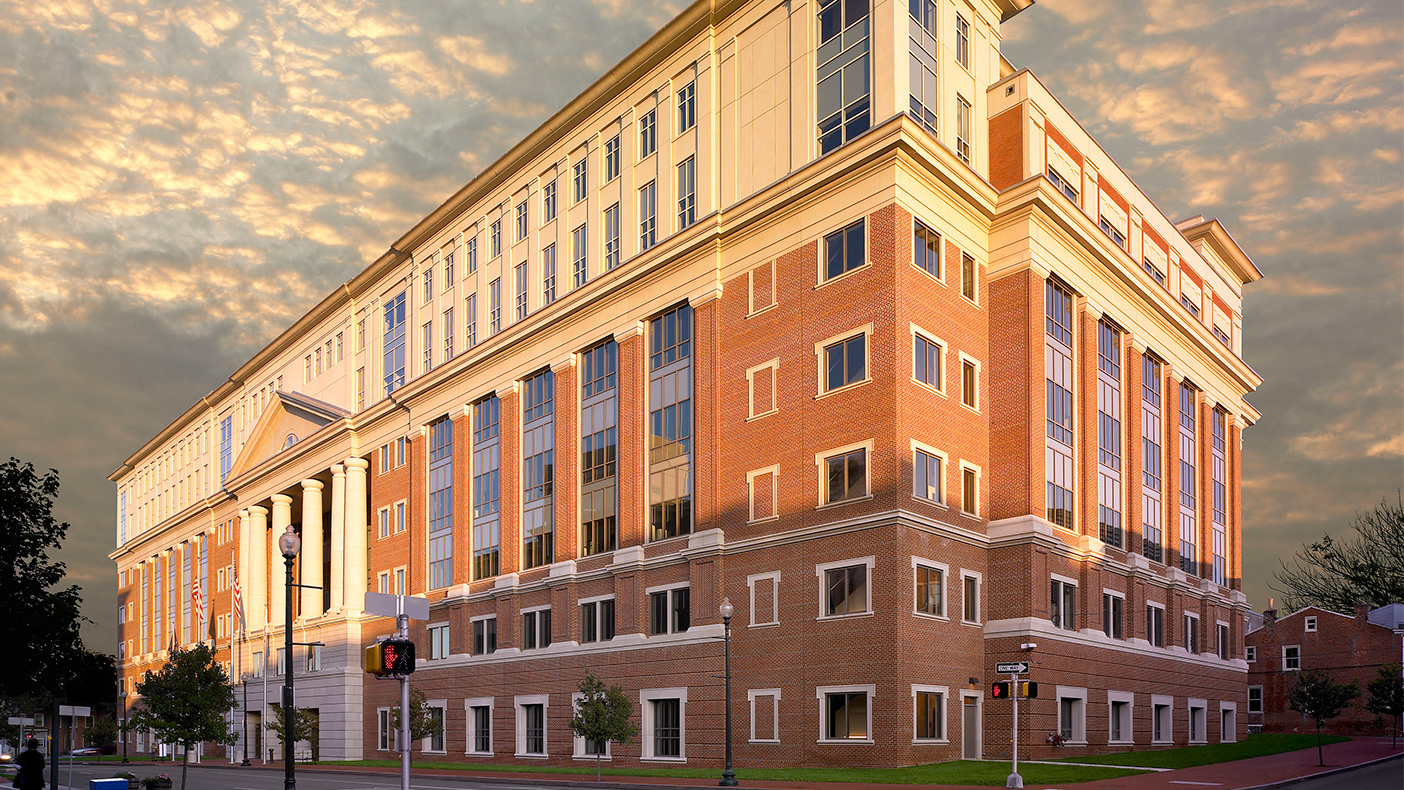 The façade of the new seven-story courthouse—traditional brick and limestone colored precast—compliments scale and character of the historic streetscape, as well as the architecture of the original courthouse. Photo: Don Pearse Photographers, Inc.