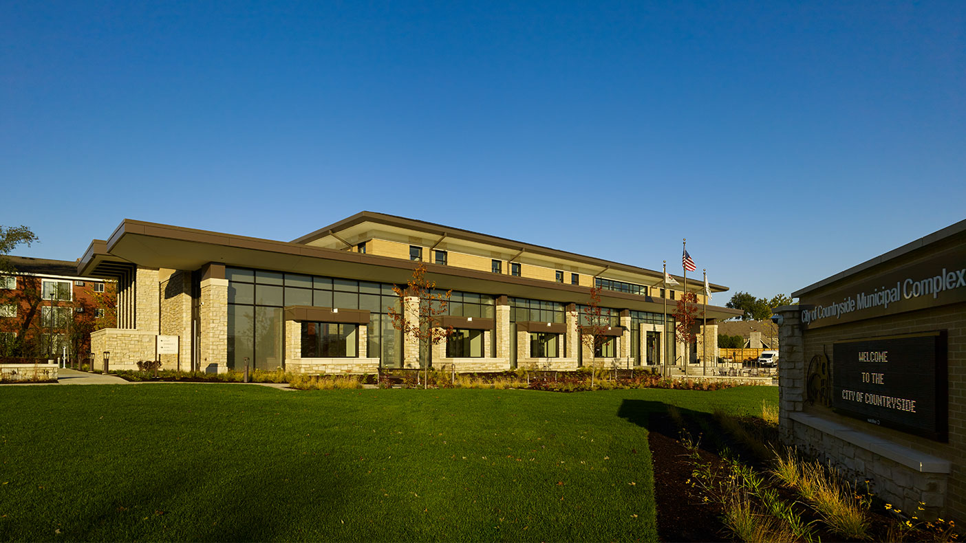 The Countryside Municipal Complex is designed to become an innovative, new icon along “The Mother Road” – Route 66, with its rooftop photovoltaic arrays, green roof, and geothermal heat pumps.