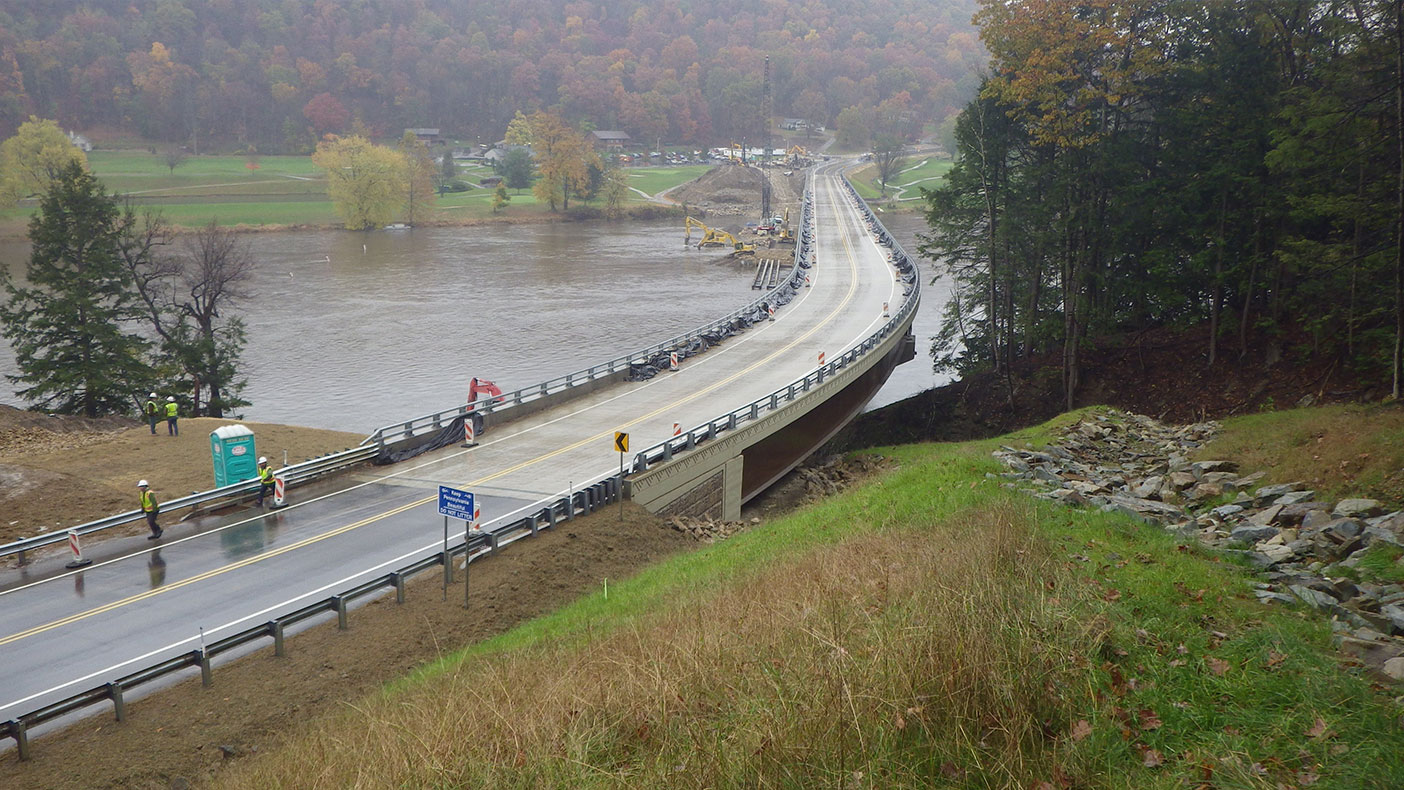 The in-stream work was completed within one construction season. Although a short-duration detour was permitted to allow demolition to begin prior to opening the new bridge to traffic, the team completed the project without implementing the detour.