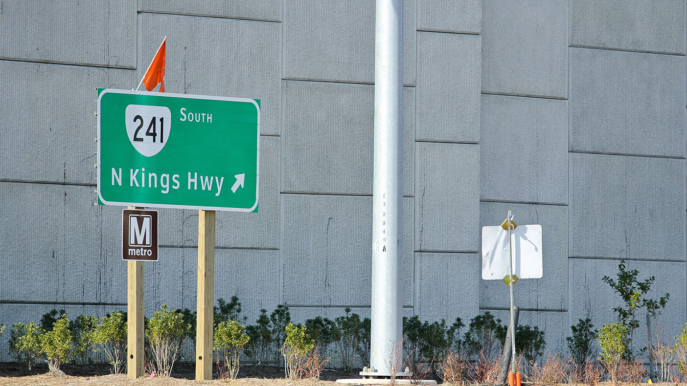 Impacts to congested transit facilities was avoided or minimized to the full satisfaction of the Washington Metropolitan Area Transit Authority. 