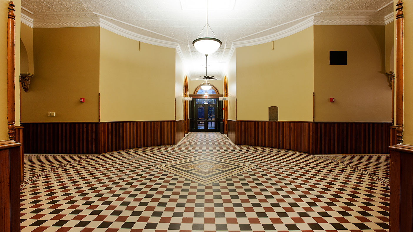 Until now, the west entrance was the only entry point after 9/11. With court activities moved next door, we removed security equipment from the rotunda and opened up the four exterior doorways. 