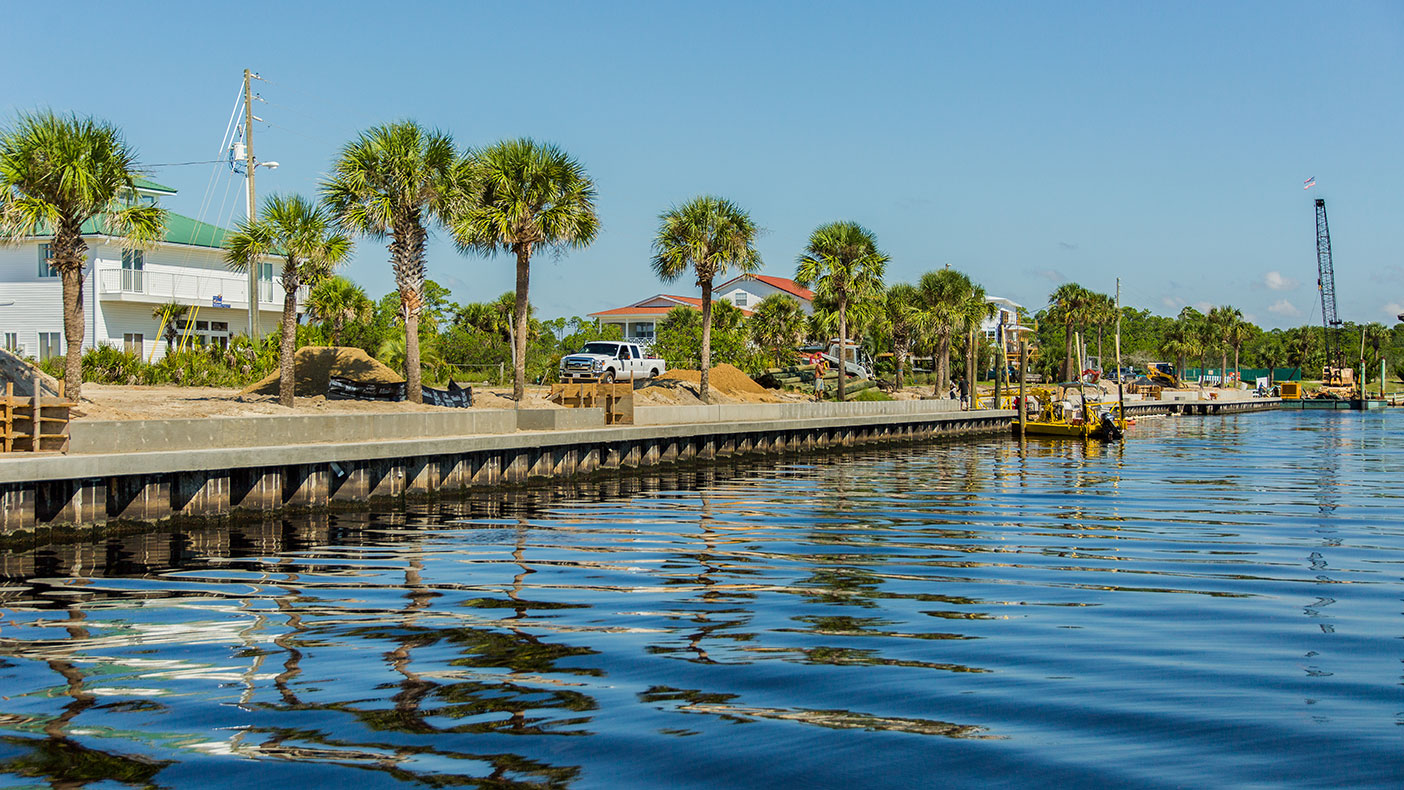 The new marina will have a steel seawall that spans 1,700 linear feet.