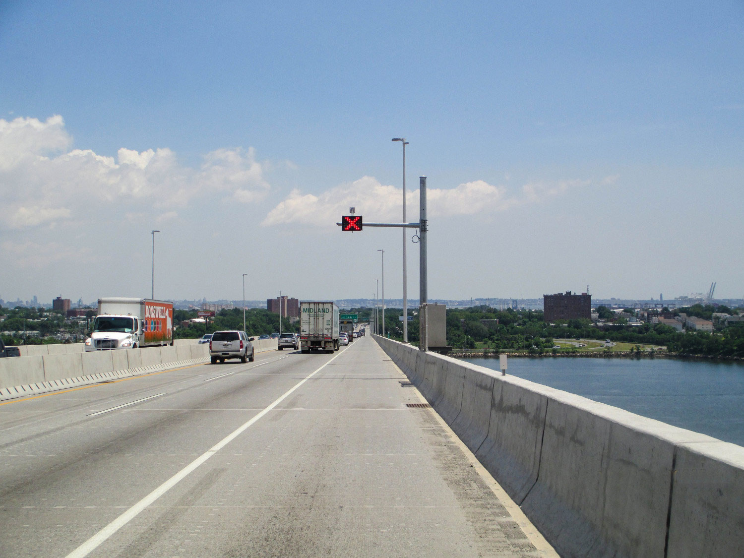 The $286-million project improves Interchange 14A, enabling it to meet future traffic demands through the year 2035 while minimizing environmental impacts. Photo courtesy of Dewberry. Dave Huh, photographer.