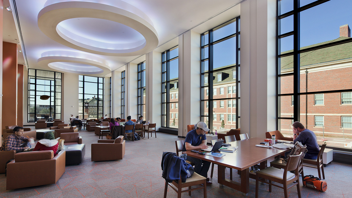 Dedicated to OSU’s mission of teaching, research, and outreach, the new student union provides a creative and innovative learning environment with modified meeting and conference rooms, lecture halls, and auditoriums.