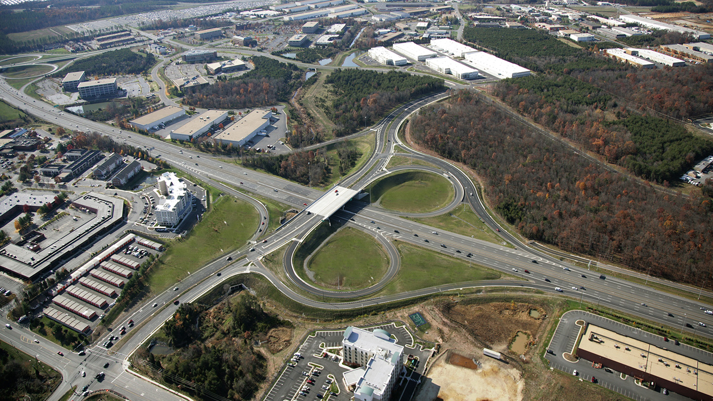 The Route 28 Corridor Improvements Team received the Tower of Dulles Award “for the betterment of Washington Dulles International Airport and the Dulles Economic Corridor” from the Committee for Dulles.