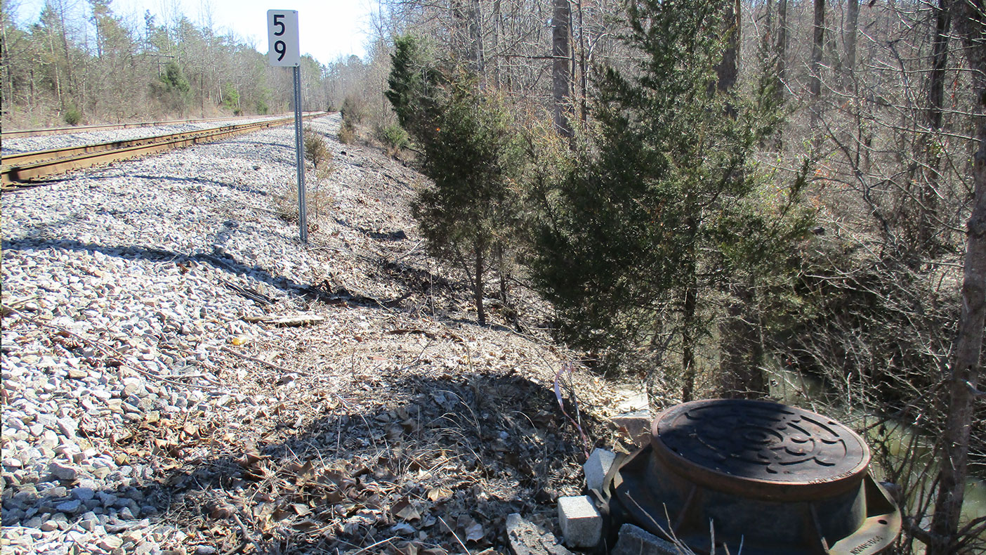 The design includes 10 creek crossings and approximately one mile of reroute to relocate the sewer out of Norfolk Southern railway’s right-of-way and to provide reliable easement access for maintenance.
