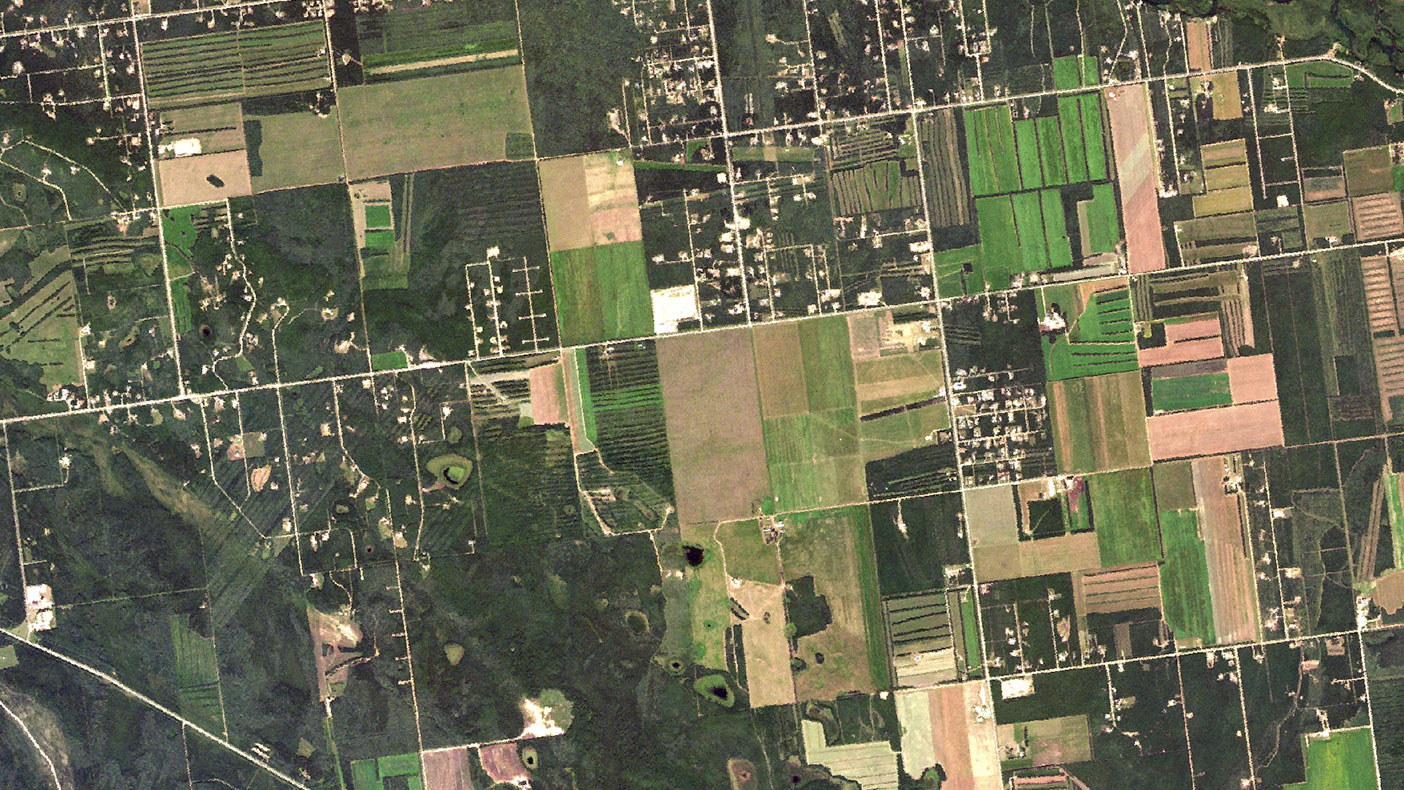 Our custom ArcGIS server application tracks property assets in real-time and satisfies DoD reporting requirements.